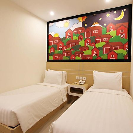 Hotel Nite & Day Surabaya - Gunungsari Esterno foto